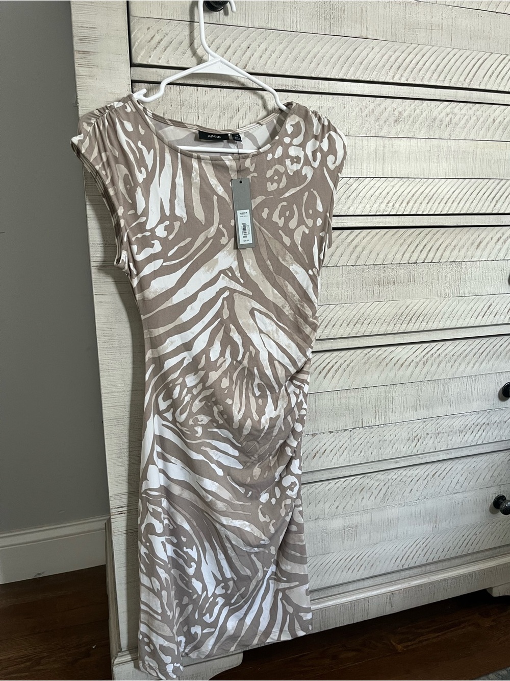 Apt. 9 Beige and White Printed Cap-Sleeve Mini Dress